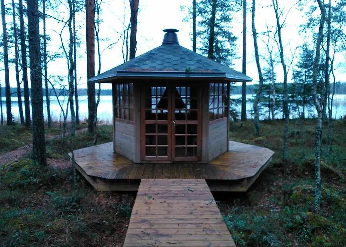 Vakantiehuis Pullijaerve *